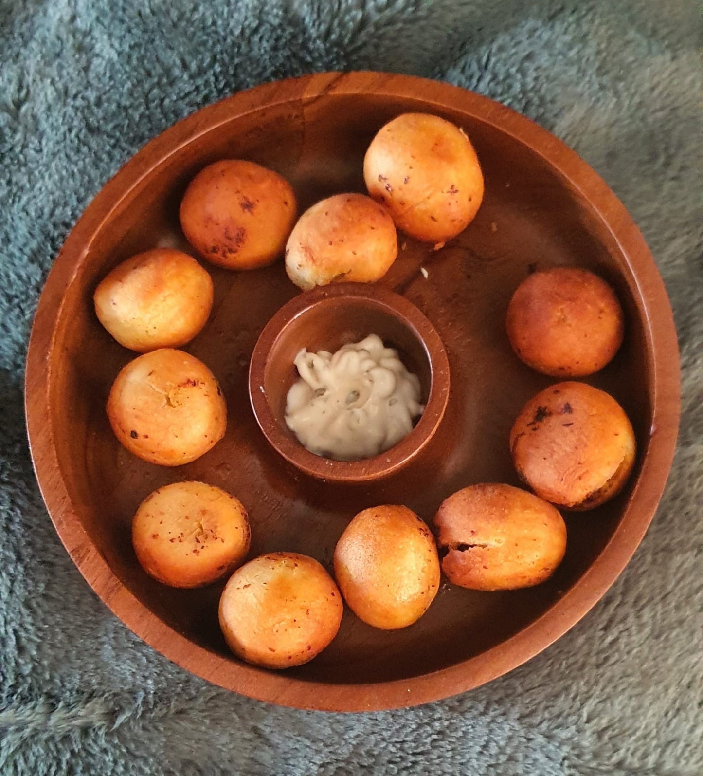 Sunshine Bloom Sauce Dip Platter