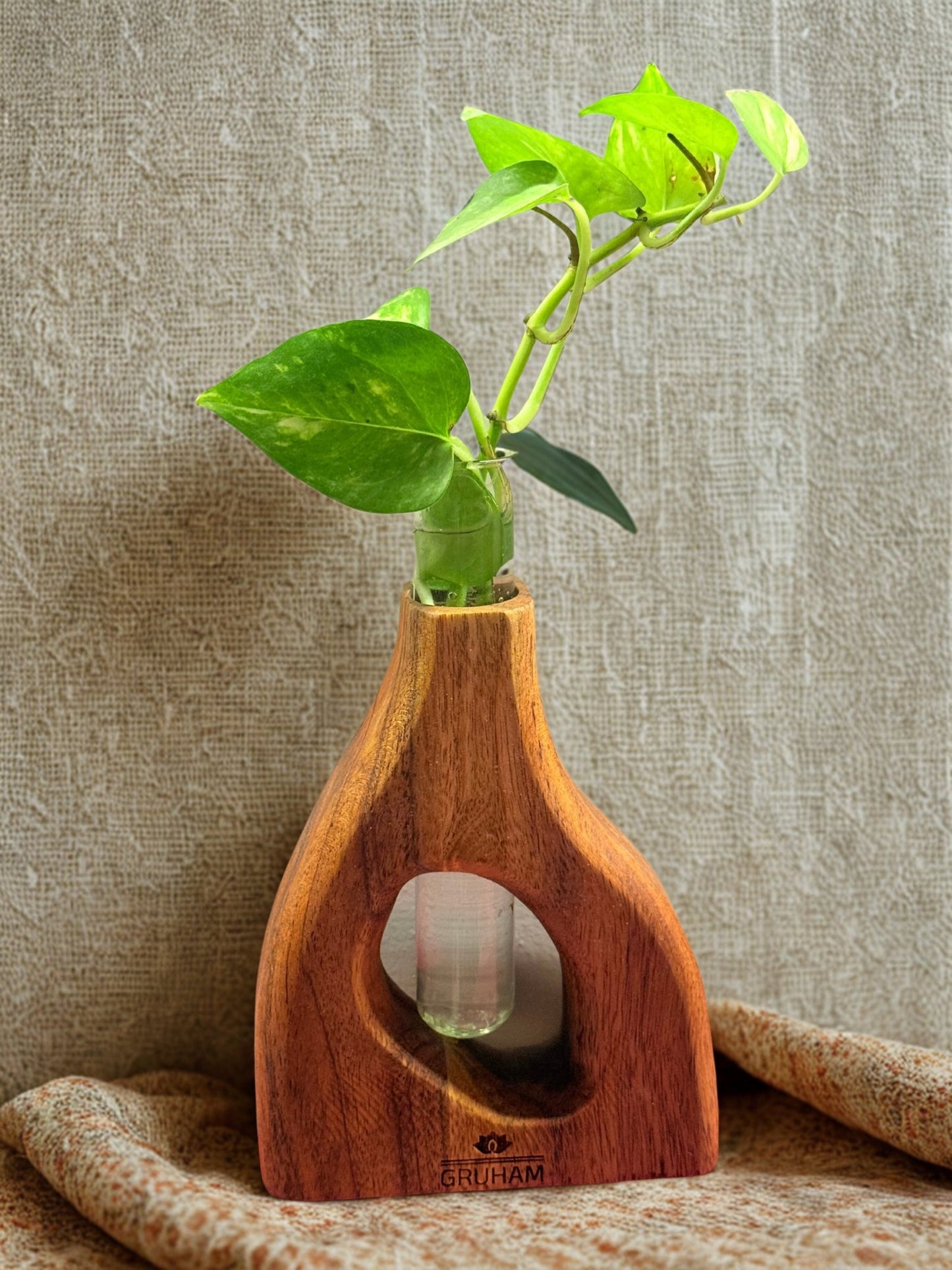 Small D - Shaped Wooden Planter - gruham