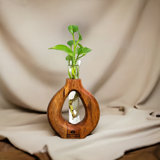 Close-up view of GRUHAM Round Wooden Planter showing smooth finish and natural wood grains