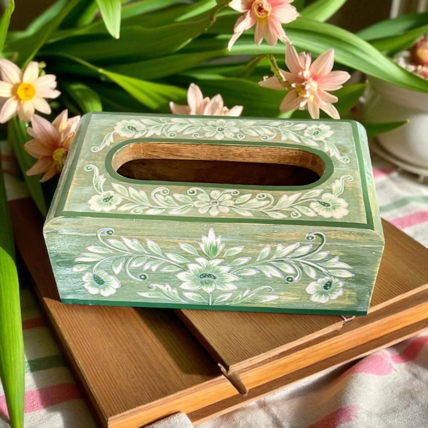 Gulzar Handpainted Tissue Holder – Vintage Floral Wooden Box