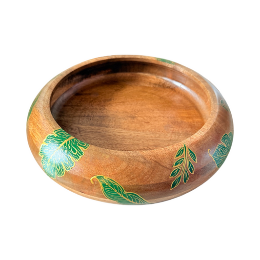 Hariyali Wooden Fruit Bowl – Handpainted Tropical Leaf Design